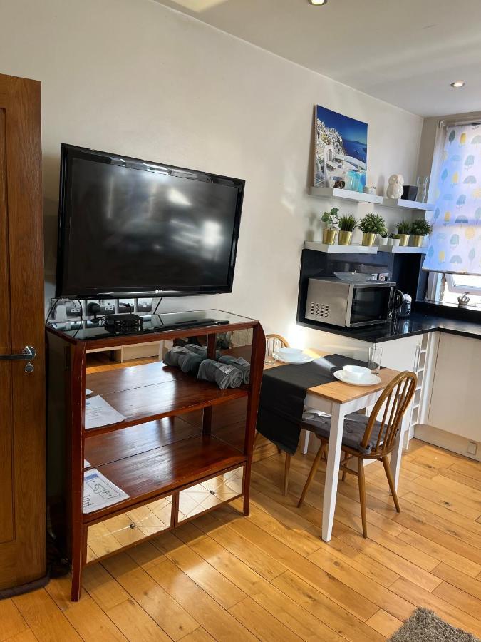 Stunning 1 Bedroom In Stunning Location - Mayfair Area ลอนดอน ภายนอก รูปภาพ