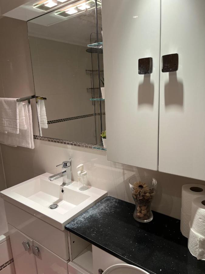 Stunning 1 Bedroom In Stunning Location - Mayfair Area ลอนดอน ภายนอก รูปภาพ