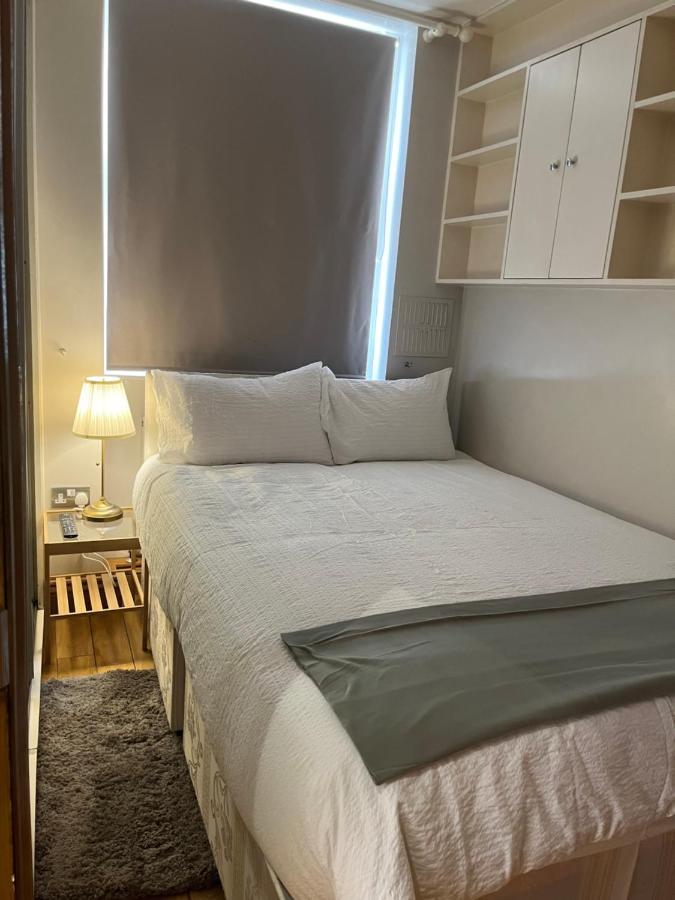 Stunning 1 Bedroom In Stunning Location - Mayfair Area ลอนดอน ภายนอก รูปภาพ